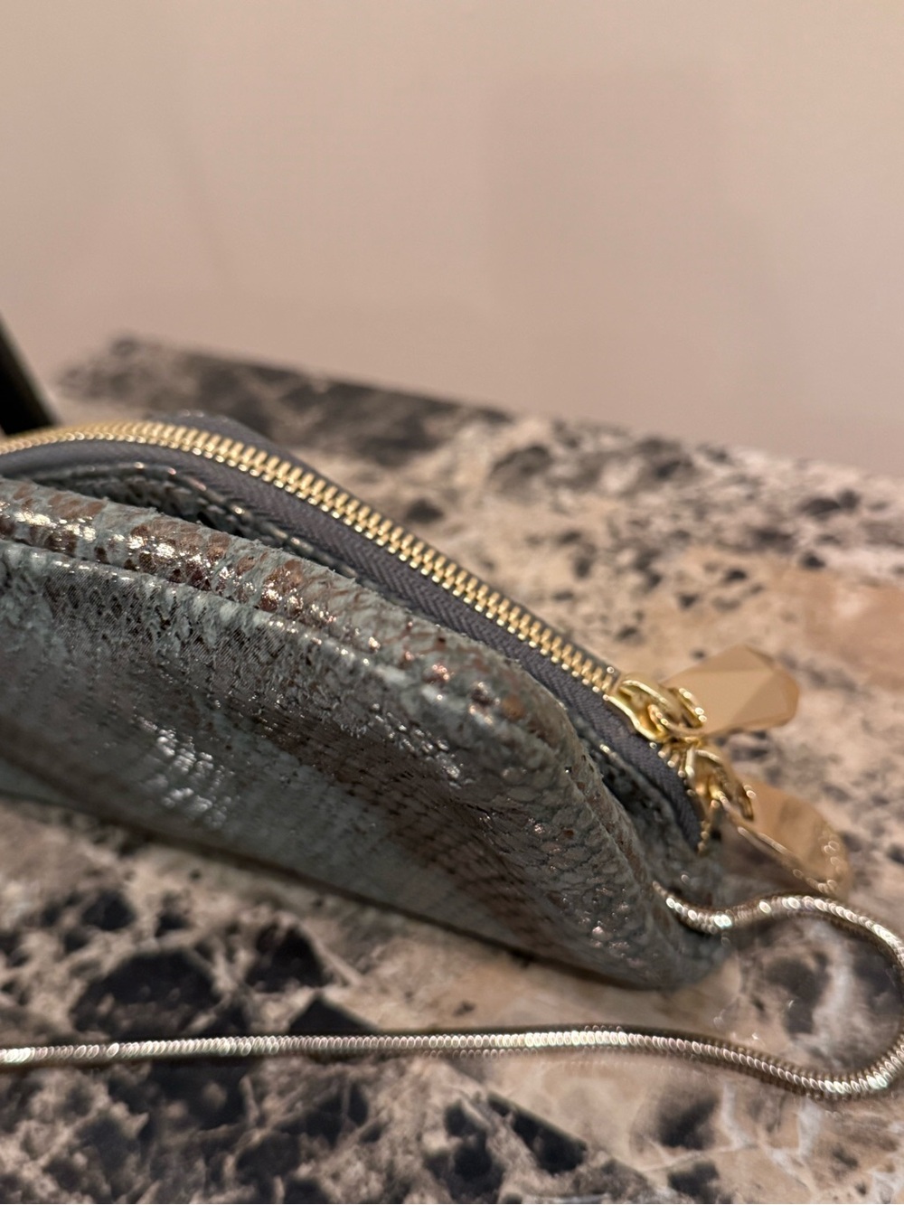 Henri Bendel Metallic Snakeskin Convertible Clutch / Shoulder Bag - Picture 14 of 15